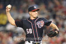 조나단 파벨본, 가정 문제 해결에 집중…이대로 은퇴?