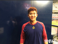 [배지헌의 브러시백] 김민성 "야구와 넥센, 사랑하지 않을 수 없다"