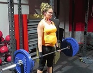 [M+통신] 임신 31주차 피트니스 모델의 놀라운 몸매