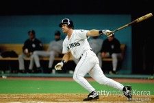 수자 Jr "에드가 마르티네스 HOF 입성해야"