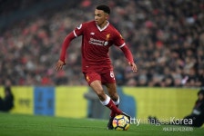 아놀드가 밝힌 챔스 활약 비결 남다른 승부욕