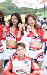 [M+포토] CJ슈퍼레이스 달군 레이싱모델들의 포즈 향연