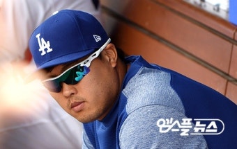 '전반기 아웃' 류현진 부상, 개인과 다저스 모두에 악재