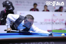 [LG U+ 3쿠션] 서현민, 야스퍼스 꺾고 1승