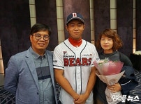 [김근한의 골든크로스] OB 어린이팬 아버지 제 아들이 베어스맨이 됐습니다