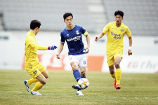[엠스플 축구] 돌아온 부천 캡틴 김영남 "올 시즌 전경기 출전하고 싶어"
