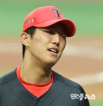 [M+포토] 이의리, 실투 하나에 강판