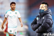 아스나위 활용 고민 김길식 루마니아 시절 자주 떠오른다 [이근승의 킥앤러시]