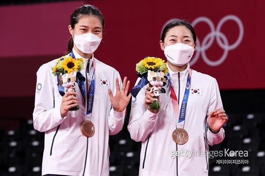 김소영-공희용, 2024 파리 올림픽 여자복식 8강서 패배...메달 기대 외쳤지만 실패