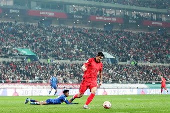 '싱가포르전 풀타임' 김민재, 혹사 논란에 