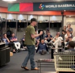 더라덴 | 빈라덴 사살 군인이 WBC 라커룸에? 미국야구 '주입식' 애국심 논란 "다른 나라는 축제 즐기는데" [더게이트 WBC]