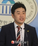 부엉이 모임 놓고 곱지 않은 시선들