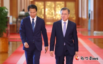임종석 '민간에서 통일운동 선언'... 