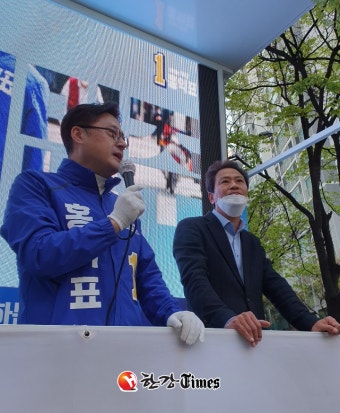 '정치고향' 성동구 온 임종석, 