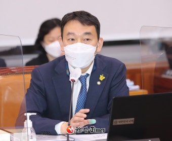 김용민 의원, 