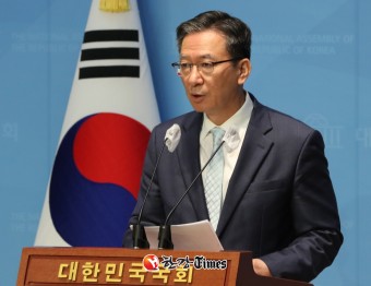 '친명 좌장' 정성호, 전반기 국회의장 출사표...'6선' 추미애·조정식과 경합