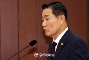 尹 후임 국방장관에 김용현, 안보실장에는 신원식 각각 지명
