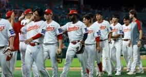 [KBO] SSG, 한화에 완승 거두고 3연승 질주