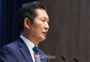 정청래-박찬대, 차기 당권 경쟁...鄭 