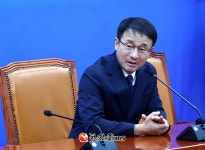 한병도 신임 원내대표 