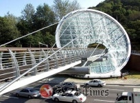 서초구, 봄맞이 육교 워터스크린·양재역사거리 분수대 가동