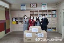 음성 감곡초등학교에 마스크 5000장 기부