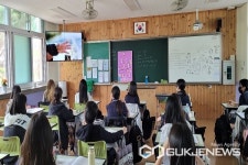 증평여자중학교, 생명존중-자살예방교육 실시