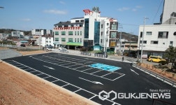 태안군, 안면도수산시장 주차장 조성 마무리...이용객 편의 UP