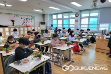 청주 흥덕초등학교, 식물 이용한 심신 안정 프로그램 운영