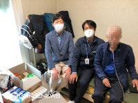 부산환경공단 영도사업소, 어버이날 맞이 어르신 성품 전달