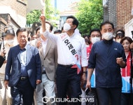 고척동 찾아 주민들과 거리 걷는 오세훈