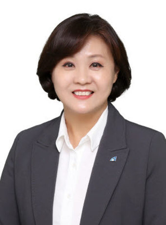 최선경 후보, 국회의장 공로장 수상