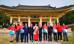 국민의힘 경주시당협-이철우경북도지사, 통일전서 선거 출정식