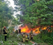 도봉산 양봉장서 화재 발생