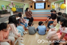 청주 미원초등학교, 찾아가는 꿈의 책 버스 독서체험교육 실시