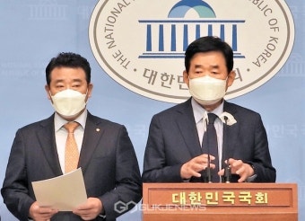 민주당, 후반기 국회의장 후보로 김진표 선출...박병석 임기는?