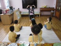 동두천시립도서관, 2022년 노년에 찾은 작은 행복 운영