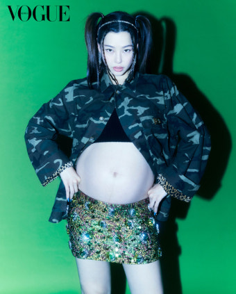 배우 이하늬 결혼 후 임신 만삭 화보 '눈길'