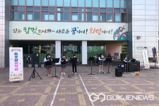청주 성화중학교, 등굣길 작은 음악회 열어