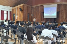 영동교육도서관, 꿈꾸는 도서관 여행자 운영