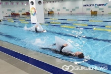 청주 행정초등학교, 자신의 생명 지키는 생존수영 학습 실시