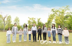 하윤수 교육감 내년부터 유치원에 미래형 디지털교실 구축
