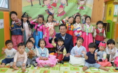 유천호 강화군수, 아이들이 행복한 강화 만들 것
