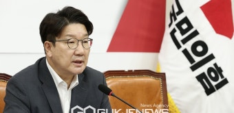한국 정치판을 뜨겁게 달구는 대표들, 권성동-이재명 대화에서 국정안정 위한 협의 의지 확인