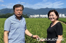 대구시 현풍농협 현중환·김영숙 부부,  철탑산업훈장 수상