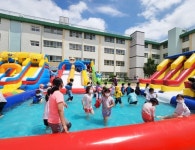 워터파크로 변신한 우암동 우리동네 물놀이장 운영