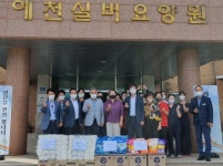 강성조 경북도 행정부지사, 추석 맞아 전통시장 장보기 나서 
