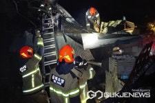 영동소방서, 소화기 초기진화 이웃 주택화재 큰 피해 막아