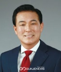 논산시, '충청남도 남부출장소 논산 설치 건의 시민 서명부' 전달