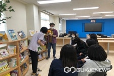 충북여자중학교, 학교도서관 공간혁신 마무리...독서교육 활발